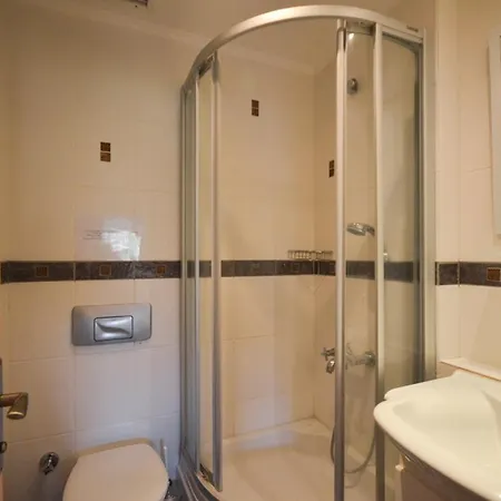 Sleeps 8 Pool Air Con Wifi Βίλα Bitez
