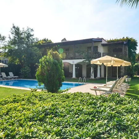 Sleeps 8 Pool Air Con Wifi Βίλα *